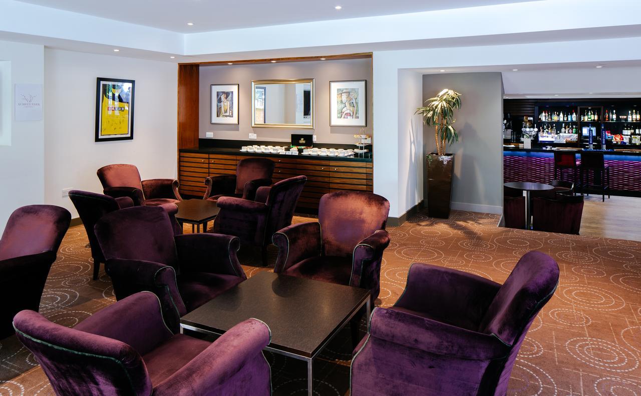 Aubrey Park Hotel Хемел Хемпстед Екстериор снимка