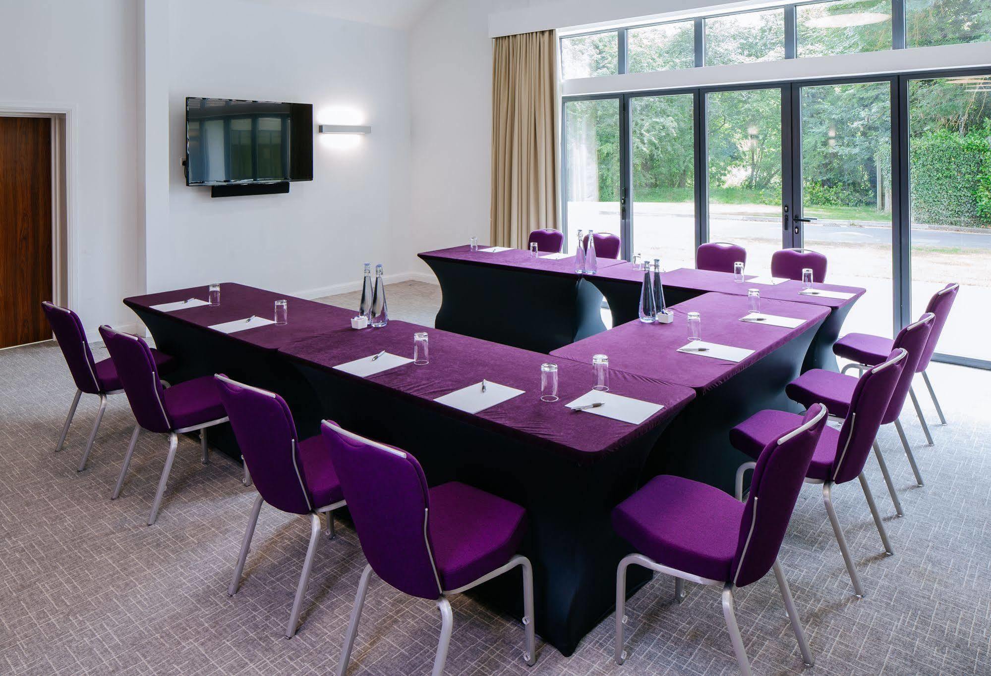 Aubrey Park Hotel Хемел Хемпстед Екстериор снимка
